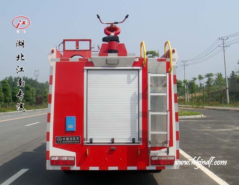 东风多利卡3.5吨水罐消防车参数配置图片价格18671091666