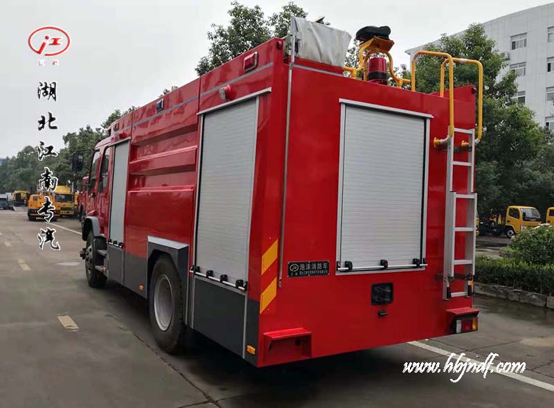 五十铃7吨水罐消防车参数配置图片价格18671091666