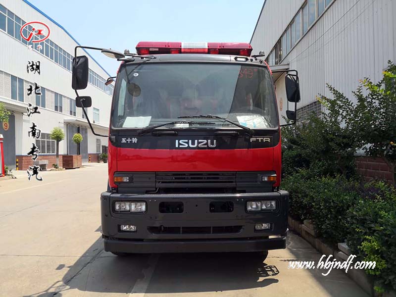 五十铃FTR 6吨泡沫消防车参数配置照片价格18671091666